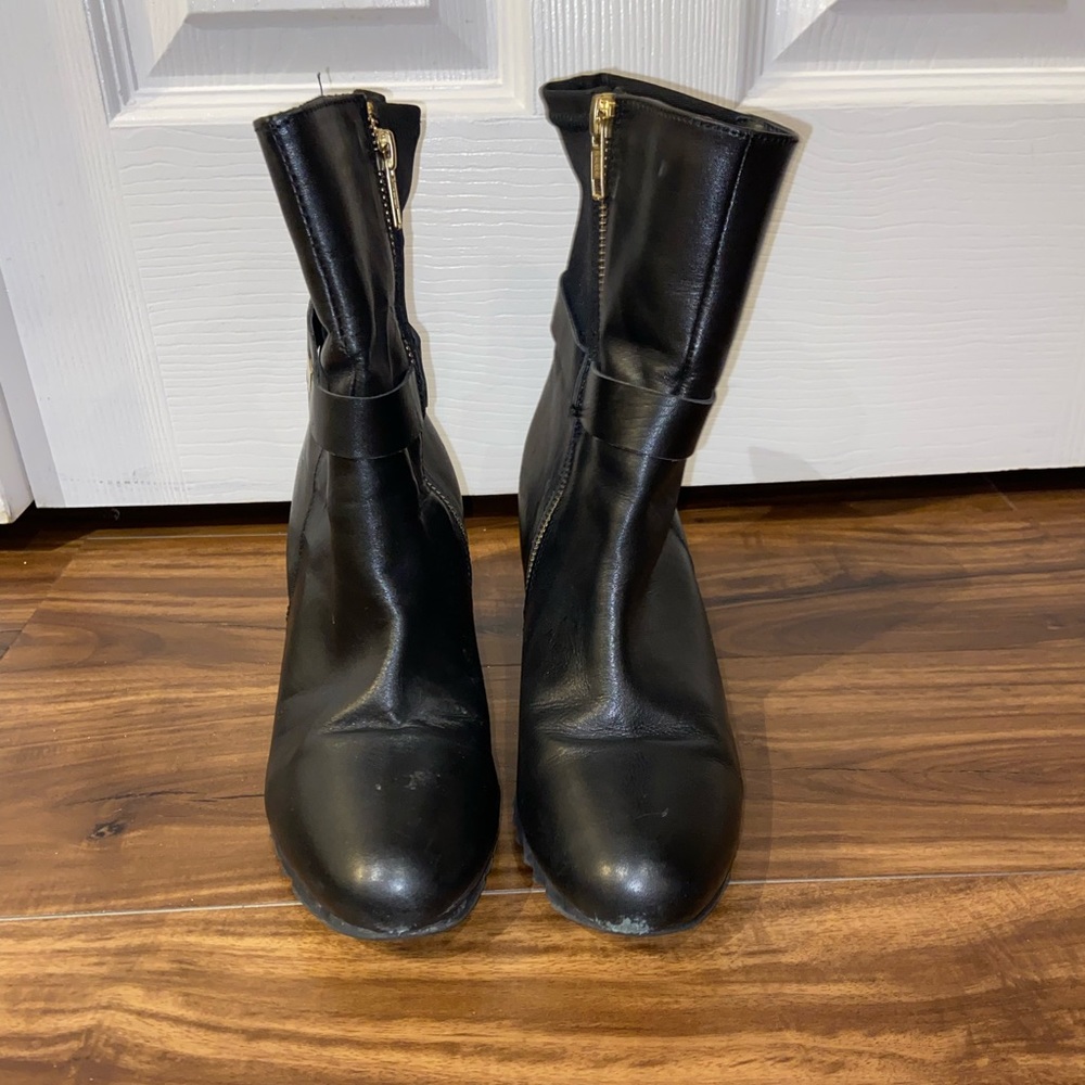 St. Emile Short wedged booties